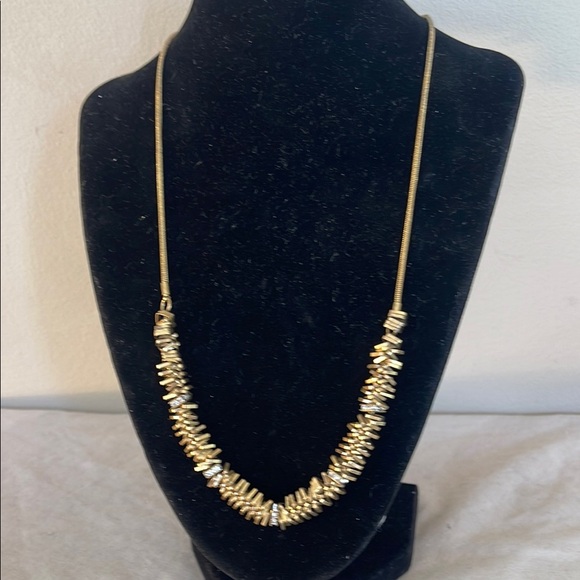 J. Crew Jewelry - Vintage J Crew Gold Tone Chunky Necklace Women’s Jewelry Fashion Stylish